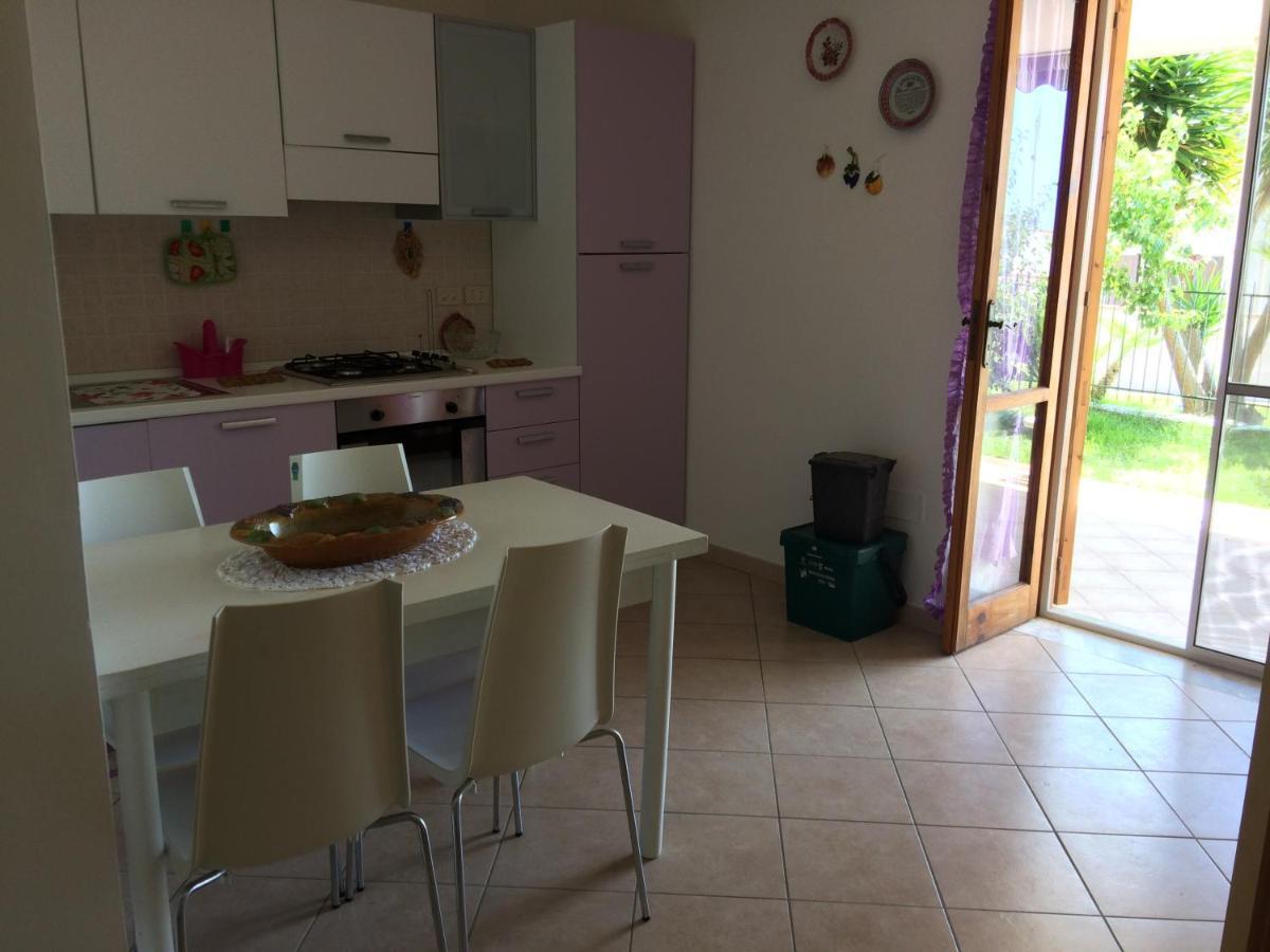 Casa Vacanze La Tuia Castellabate Exteriör bild