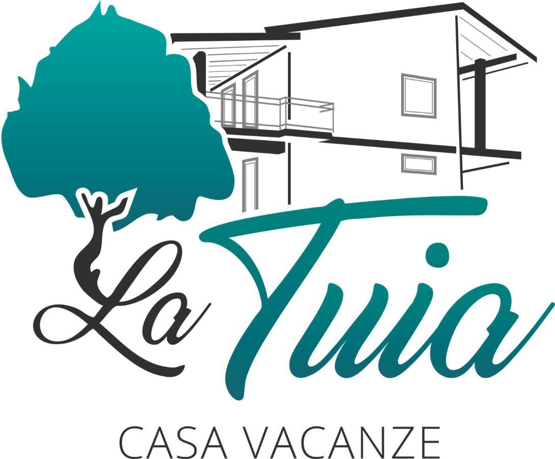 Casa Vacanze La Tuia Castellabate Exteriör bild