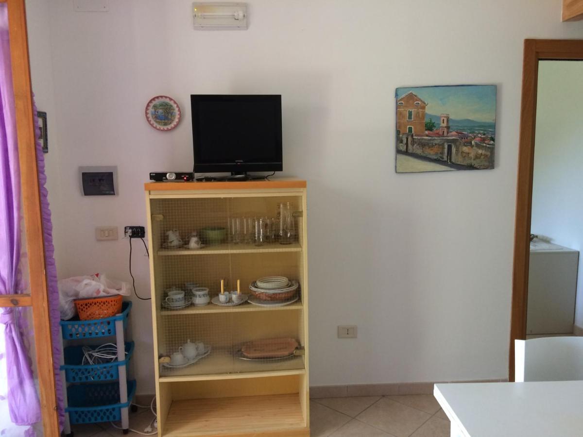 Casa Vacanze La Tuia Castellabate Exteriör bild